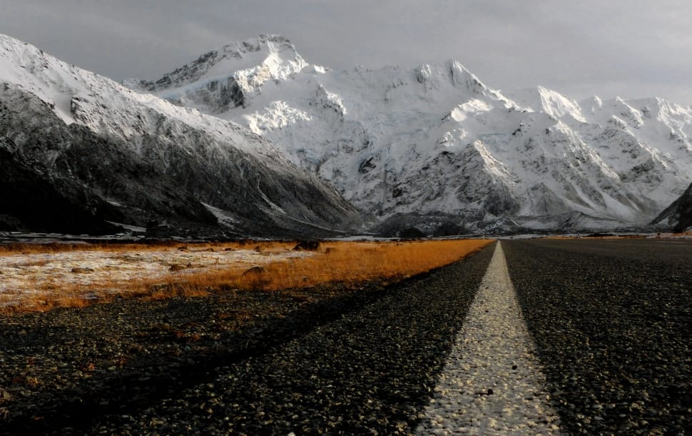 Mt Sefton. Mt Cook NP. NZ preview