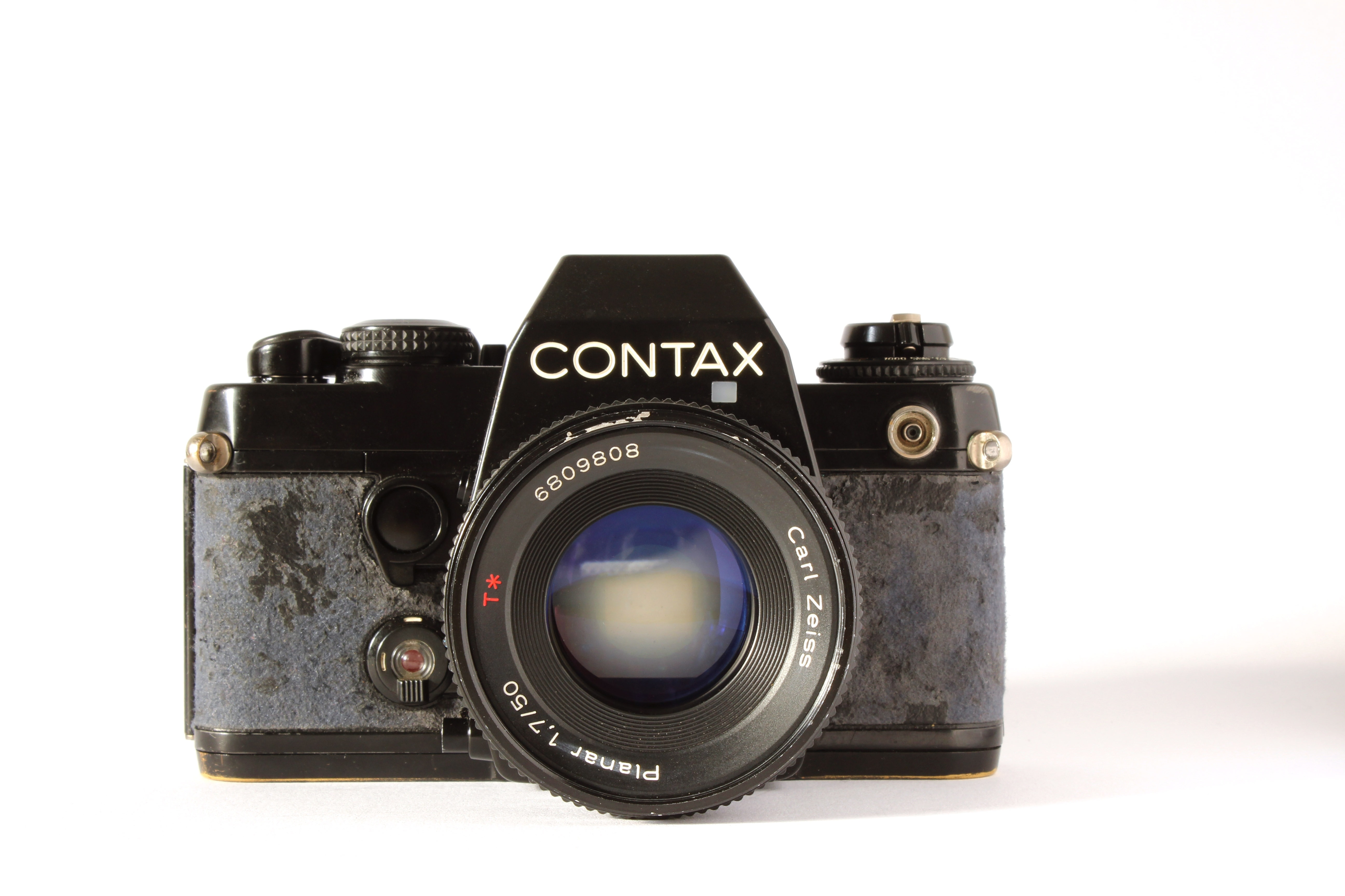 black and grey contax camera