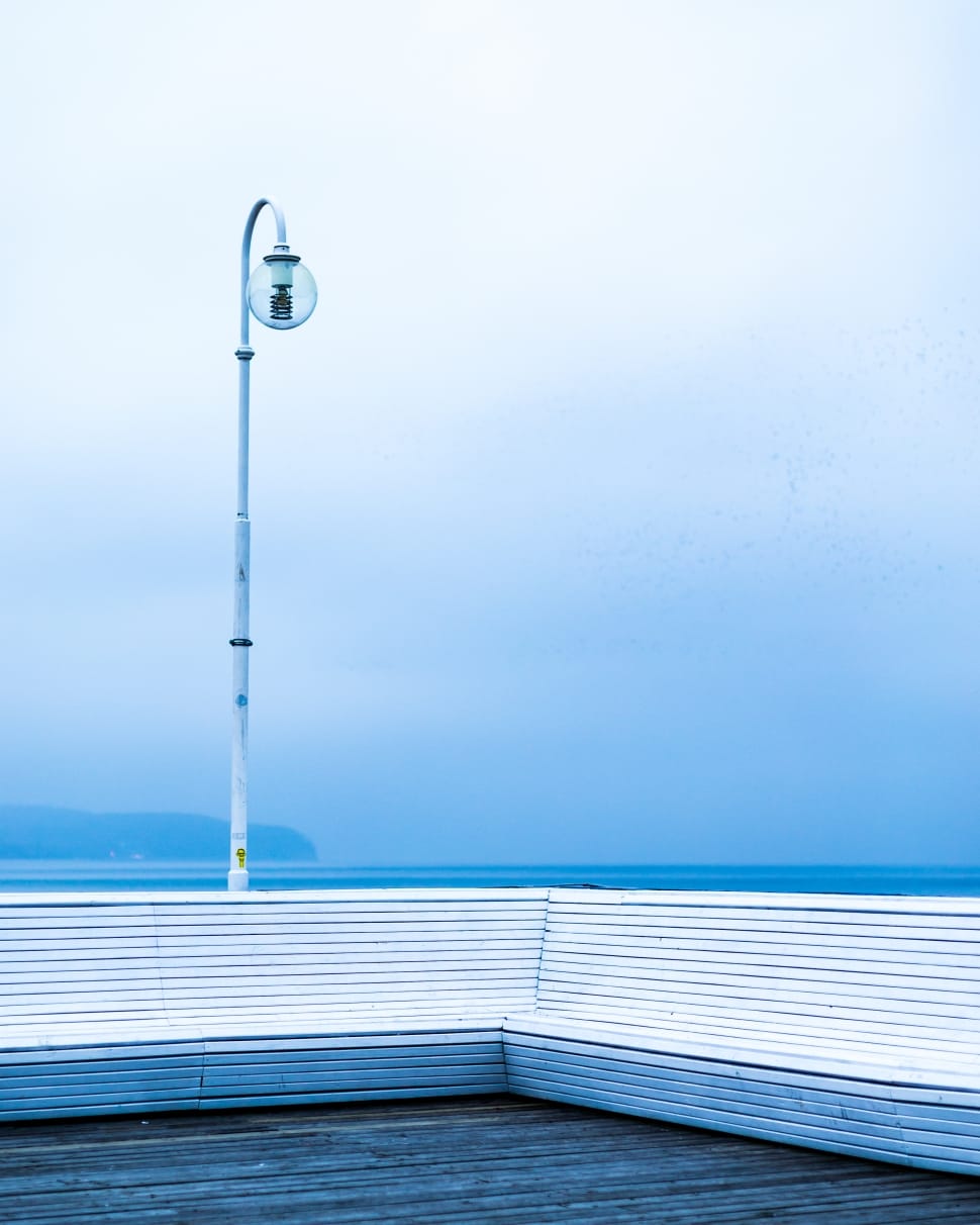 white lamp post preview