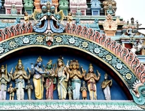 hindu deity statues thumbnail