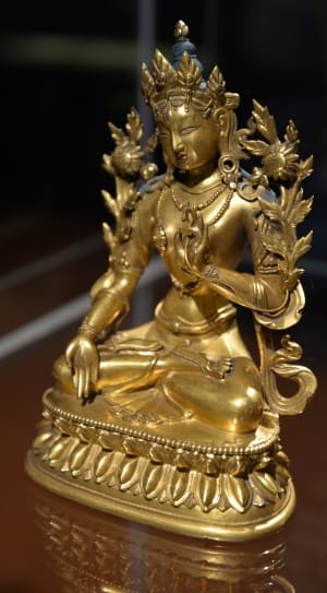gold hindu god decor thumbnail